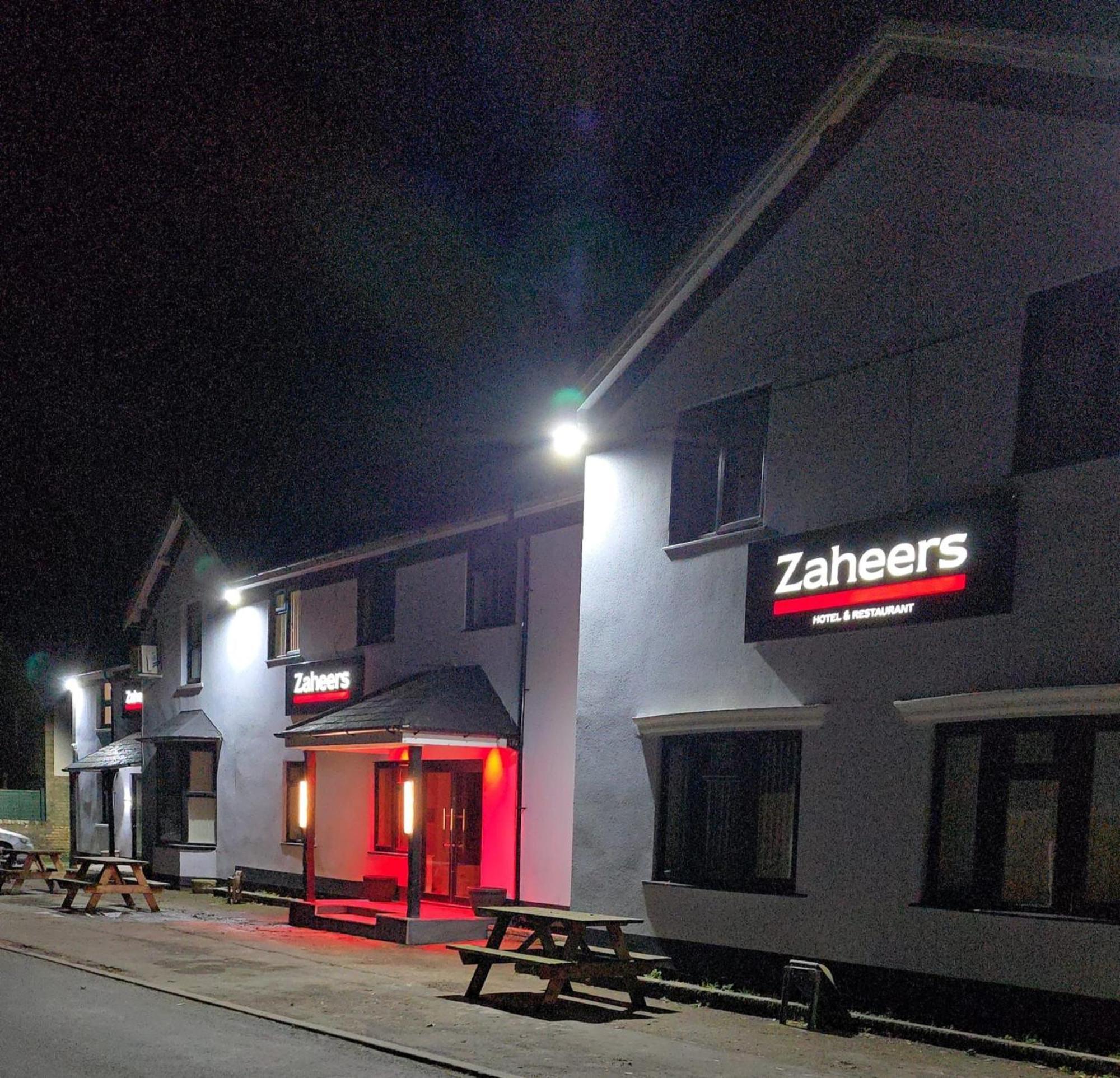 Zaheer'S Hotel Baldock Ngoại thất bức ảnh